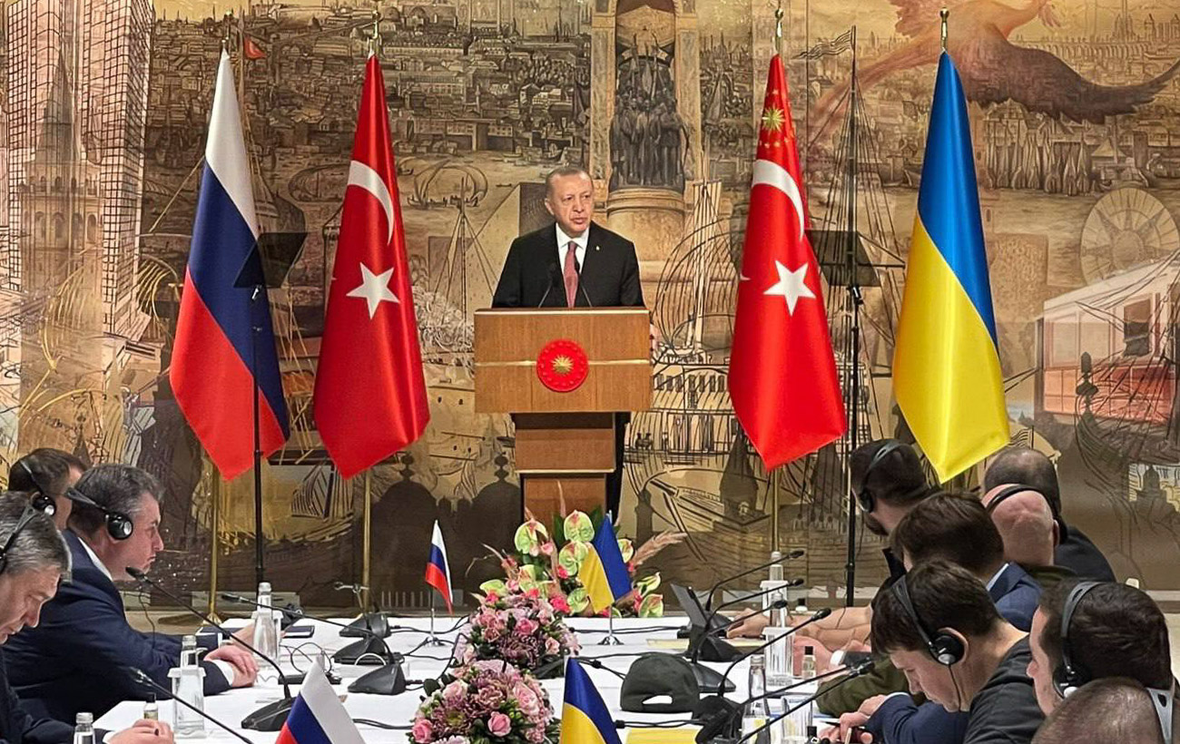 Без капитуляции. О чем Украина и Россия реально договорились в Стамбуле